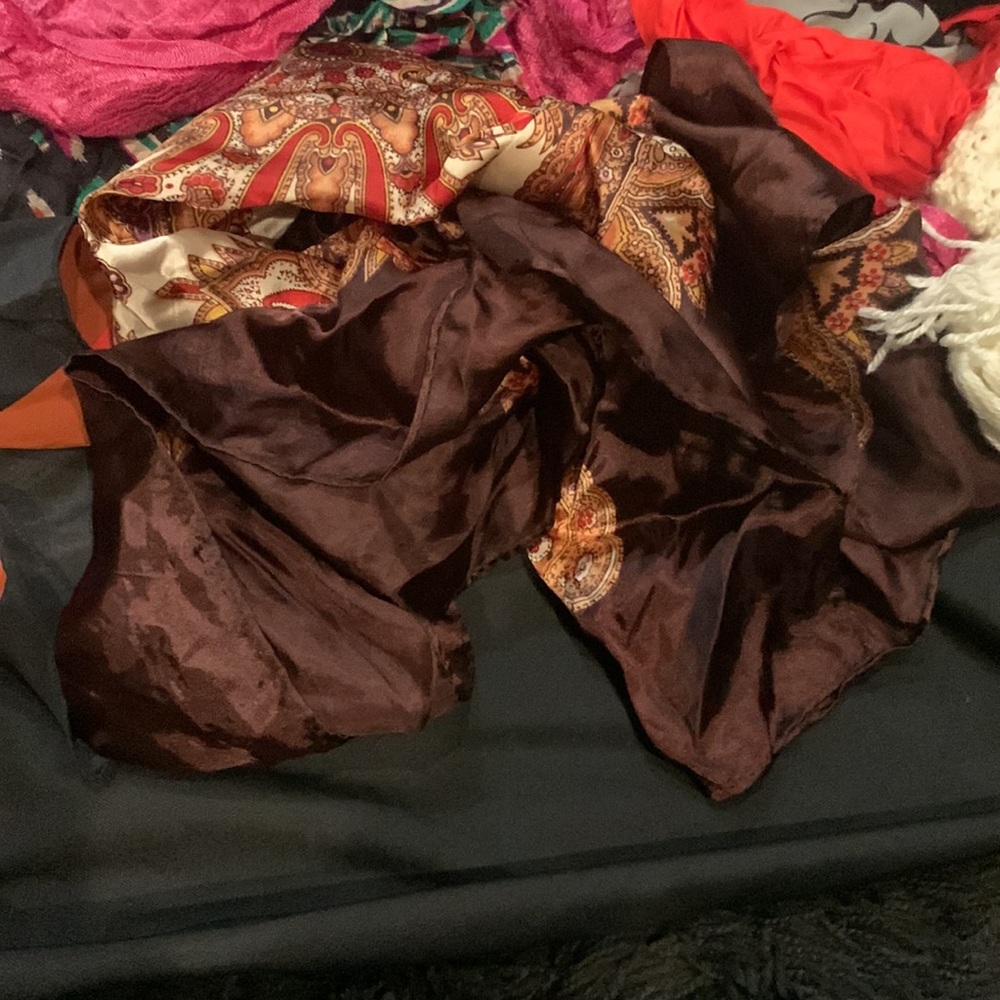 Vintage scarfs (9) - Picture 7 of 9